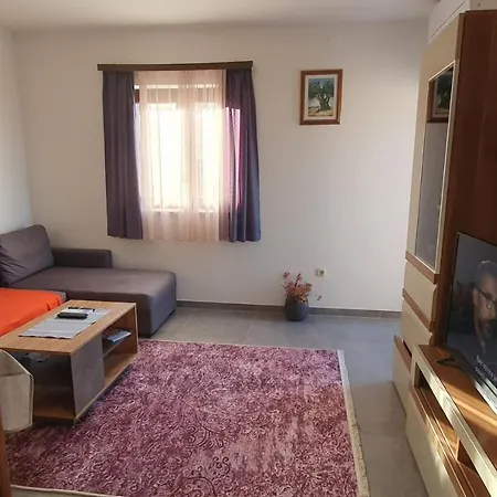 Hrast For Max 5 Persons 600m From The Beach * بوريتش